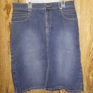 Woman's blue jean skirt.
